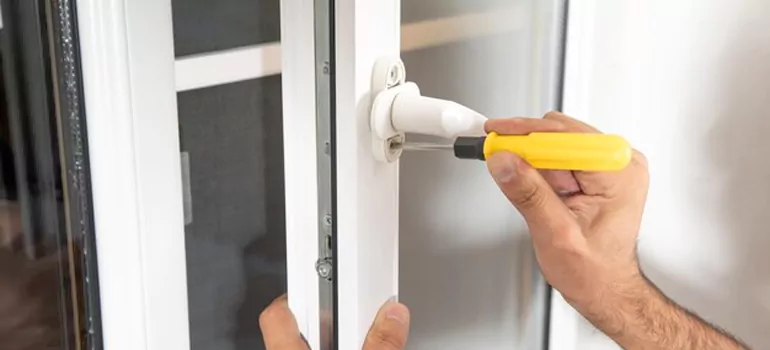 Casement Window Handle Replacement in Westfort, ON